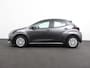 Toyota Yaris Hatchback Climate control Cruise control Camera Navigatie Bluetooth