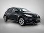 Toyota Yaris 1.5 Hybrid 130 Executive | BTW voertuig | Dodehoek detectie | Stoel+stuurverwarming | Parkeersensoren voor+achter |  Draadloze telefoonlader | Apple CarPlay/Android Auto | Cruise Control Adaptive |