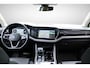 Volkswagen Touareg 3.0 TSi eHybrid ATMOSPHERE 4MOTION TREKHAAK/HEAD-UP/PANORAMADAK 1E EIG