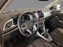Volkswagen T-Roc 1.0TSI/115PK Life Edition · Apple/Android Car Play· Camera + Parkeersensoren · Keyless · 27-06-2028 of 100000km.