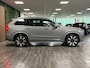 Volvo XC90 T8 AWD Recharge Plus Bright | Trekhaak | 360 Camera | Harman Kardon | 455pk | Adaptieve Cruise Control | Stoelverwarming voor+achter | Stuurwielverwarming | Schuifdak | Full LED Meesturende koplampen | Pilot Assist | BLIS Dode Hoek Detectie | Elektrische voorstoelen geheugen | Lederen bekleding | Zitting verlenging voorstoelen | Lederen dashboard | 20 Inch | Google Infotainment | Keyless Drive | Privacy Glass | Elektrisch bedienbare achterklep | Geïntegreerd kinderzitje achterin | Geïntegreerde zongordijnen achterportieren | Verlichte instaplijsten | 7-Persoons | 4-Zone Climate Control | DAB Radio | Apple Carplay/Android Auto | Vapour Grey Metallic |