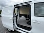 Mercedes-Benz eCitan 112 Pro L2H1 / 51 kWh / RIJKLAAR !! / 3.369 KM / High Performance LED-koplampen / CAMERA / ECC / CRUISE / TREKHAAK / STOELVERWARMING