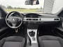 BMW 3-Serie Touring 318i - M-Pakket - Xenon - Navi - NL auto!