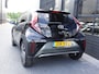 Toyota Aygo X 1.0 VVT-i S-CVT Envy Automaat (Navigatie,Achteruitrijcamera,AdaptiveCruise,Stoelverwarming,Keyless,Leder,PDC)