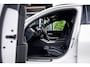 BMW 3-Serie 330 330i Touring M Sport | ACC | Maxton | 19' Inch | Stoelverwarming | M Sportremmen |