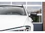 BMW 3-Serie 330 330i Touring M Sport | ACC | Maxton | 19' Inch | Stoelverwarming | M Sportremmen |