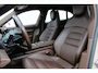 Porsche Taycan Cross Turismo 4 93 kWh l Panorama dak l 360 camera l Stoel memory l Dode hoek detectie l Unieke kleur !