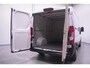 Opel Movano 2.2D 140 pk L1H1 Airco ECC, Apple Carplay Camera, Cruise control, Laadruimte Pakket, PDC achter, 3-Zits