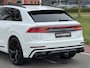 Audi Q8 55 TFSI e Quattro S-Line Pano Rs Zetels SQ8 Softclose