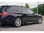 BMW 5-Serie Touring 520d High Executive|M-Sport|Trekhaak|Liefhebbersauto|Nieuwe APK|Perfect Onderhouden