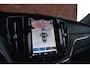 Volvo XC60 T6 350PK Plug-in hybrid AWD Ultra Dark | Trekhaak | 360 Camera |