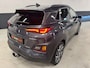 Hyundai Kona 1.6 GDI HEV Premium / Automaat / Navi / Carplay / Trekhaak / HUD / Camera
