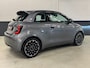 Fiat 500e La Prima 42 kWh / Pano / Camera / Carplay / 17 inch / Navi