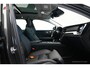 Volvo V60 Cross Country 2.0 B5 AWD Pro | Harman / Kardon | Panorama | Trekhaak