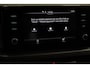 Skoda Kamiq 1.0 TSI 110 pk DSG Scoutline Dynamic Navigatie Apple Carplay/ Android Auto Camera Adaptieve cruise control Stoelverwarming Wegklapbare trekhaak LED-verlichting voor