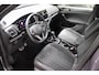 Volkswagen T-Cross 1.0 TSI R-Line | Adaptieve cruise | Achteruitrijcamera | IQ-Light