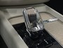 Volvo XC60 2.0 T8 Plug-in hybrid AWD Ultra Dark | Massage/Ventilatie | Trekhaak | 360 Cam | Pano | Memory