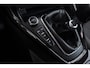 Ford Focus Wagon 1.0 Titanium | Inruilkoopje! | Parkeersensoren | Navigatie | All-season | Stoelverwarming | Cruise Control |