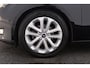 Ford Focus Wagon 1.0 Titanium | Inruilkoopje! | Parkeersensoren | Navigatie | All-season | Stoelverwarming | Cruise Control |
