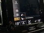 Volvo XC40 1.5 T5 Recharge R-Design | Trekhaak | Camera | Stuur/stoelverwarming | Adaptive Cruise