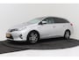 Toyota Auris Touring Sports 1.8 Hybrid Lease Pro | Trekhaak | Pano | Org NL | Navigatie | Climate | Stoelverwarming |