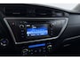 Toyota Auris Touring Sports 1.8 Hybrid Lease Pro | Trekhaak | Pano | Org NL | Navigatie | Climate | Stoelverwarming |