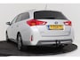 Toyota Auris Touring Sports 1.8 Hybrid Lease Pro | Trekhaak | Pano | Org NL | Navigatie | Climate | Stoelverwarming |