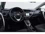 Toyota Auris Touring Sports 1.8 Hybrid Lease Pro | Trekhaak | Pano | Org NL | Navigatie | Climate | Stoelverwarming |