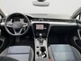 Volkswagen Passat Variant 1.4 TSI PHEV GTE Business | 218Pl | Trekhaak | Stoelverwarming | A.cam | ACC |