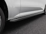 Volkswagen e-Transporter Bedrijfswagens L2 64kWh 218 pk | Trekhaak | Achterdeuren | Bijrijdersbank | 19"Lichtmetalen velgen | Sidesteps | Betimmering | Spoiler | 5 jaar gratis onderhoud | 8 jaar garantie op de accu |