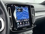 Volvo EX40 Single Motor Plus Black Edition 70 kWh | 98% SOH | 20" | Leder/Nubuck | Elektr. verst. Stoelen | Pixel LED | 360 Camera | Harman Kardon | Stoel/Stuurverwarming | Adaptieve Cruise | BLIS | Warmtepomp