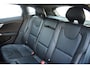 Volvo V40 Cross Country T3 152PK Nordic+ / Navigatie / Panoramadak / Leren bekleding / Elektrische bestuurdersstoel met geheugen / Stoelverwarming / 18" velgen / Achteruitrijcamera / Trekhaak