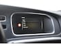 Volvo V40 Cross Country T3 152PK Nordic+ / Navigatie / Panoramadak / Leren bekleding / Elektrische bestuurdersstoel met geheugen / Stoelverwarming / 18" velgen / Achteruitrijcamera / Trekhaak