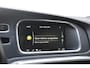 Volvo V40 Cross Country T3 152PK Nordic+ / Navigatie / Panoramadak / Leren bekleding / Elektrische bestuurdersstoel met geheugen / Stoelverwarming / 18" velgen / Achteruitrijcamera / Trekhaak