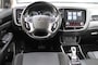 Mitsubishi Outlander 2.4 PHEV PURE **NL-Auto**  Trekhaak / camera / winterbanden set