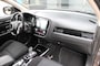 Mitsubishi Outlander 2.4 PHEV PURE **NL-Auto**  Trekhaak / camera / winterbanden set
