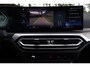 BMW 3-Serie 320e Aut. | SOH 93% | Facelift | M-pakket | Dravitgrau Widescreen | HUD | Dodehoekbewaking | Carplay | Luxe leder |