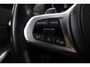 BMW 3-Serie 320e Aut. | SOH 93% | Facelift | M-pakket | Dravitgrau Widescreen | HUD | Dodehoekbewaking | Carplay | Luxe leder |