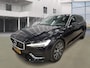 Volvo V60 2.0 B3 R-Design | Volleder | Nederlandse auto | Memory Seats | Trekhaak | Camera | Adapt. Cruise | Dealer onderhouden