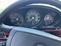 Mercedes-Benz SL W107 560SL