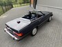 Mercedes-Benz SL W107 560SL