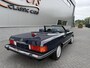 Mercedes-Benz SL W107 560SL