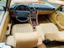 Mercedes-Benz SL W107 560SL