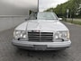 Mercedes-Benz E-klasse W124 E320