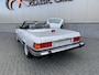 Mercedes-Benz SL W107 560SL