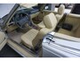 Mercedes-Benz SL W107 560SL