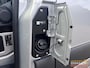 Mercedes-Benz Sprinter 317 L2H2 - zilvergrijs - Euro 6 - schuifdeur - mbux - stoelverwarming - tempomat - cruise - apple carplay - 3 persoons cabine