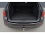 BMW 5-Serie Touring 540i xDrive M Sport 19inch Trekhaak 360° Harman-Kardon