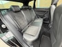 SEAT Ateca 1.0 TSI FR Business Intense Panoramadak | Leer/alcantara | LED verlichting | Adaptieve cruise control | Achteruitrijcamera | Trekhaak uitklapbaar | Stoelverwarming | Parkeersensoren voor en achter