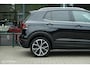 Volkswagen T-Cross 1.0 TSI Style | Stoelverwarming | Trekhaak | Cruise | CarPlay | 18 Inch | Led